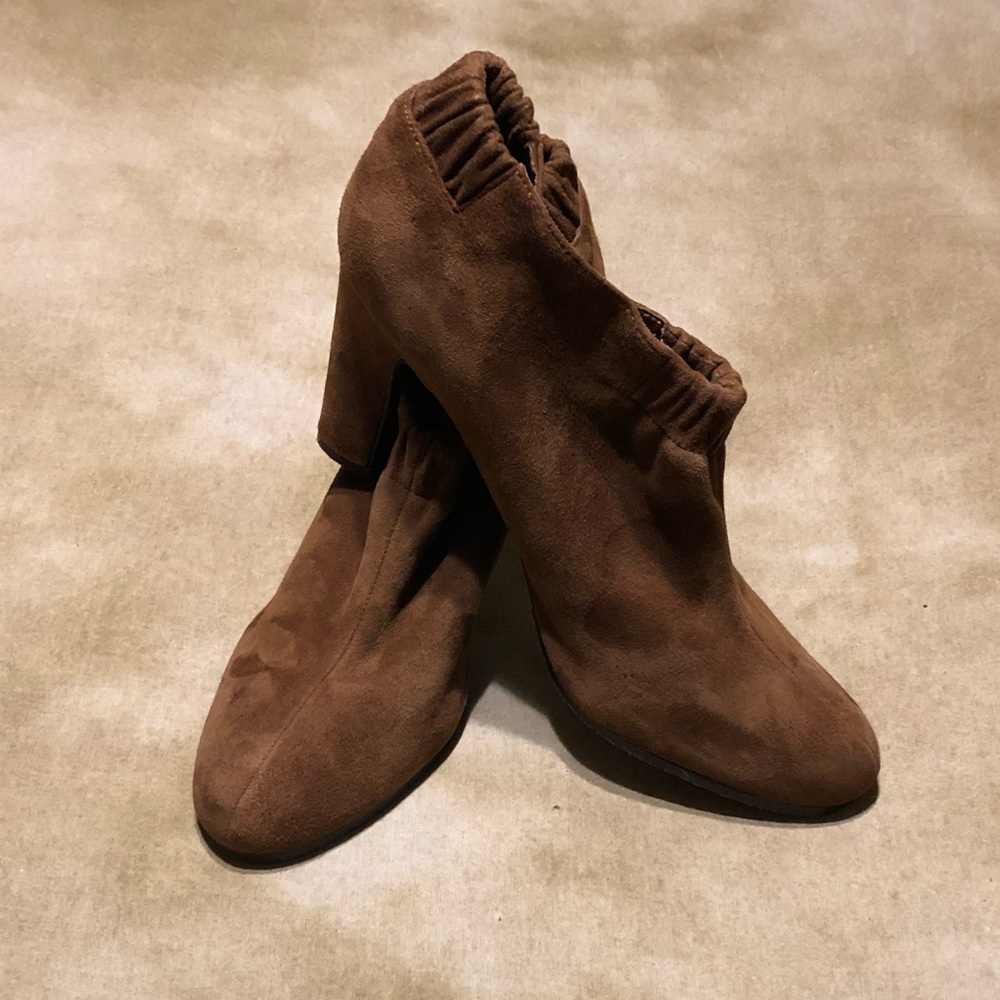 Sam Edelman Brown Suede Bootie, SZ 10